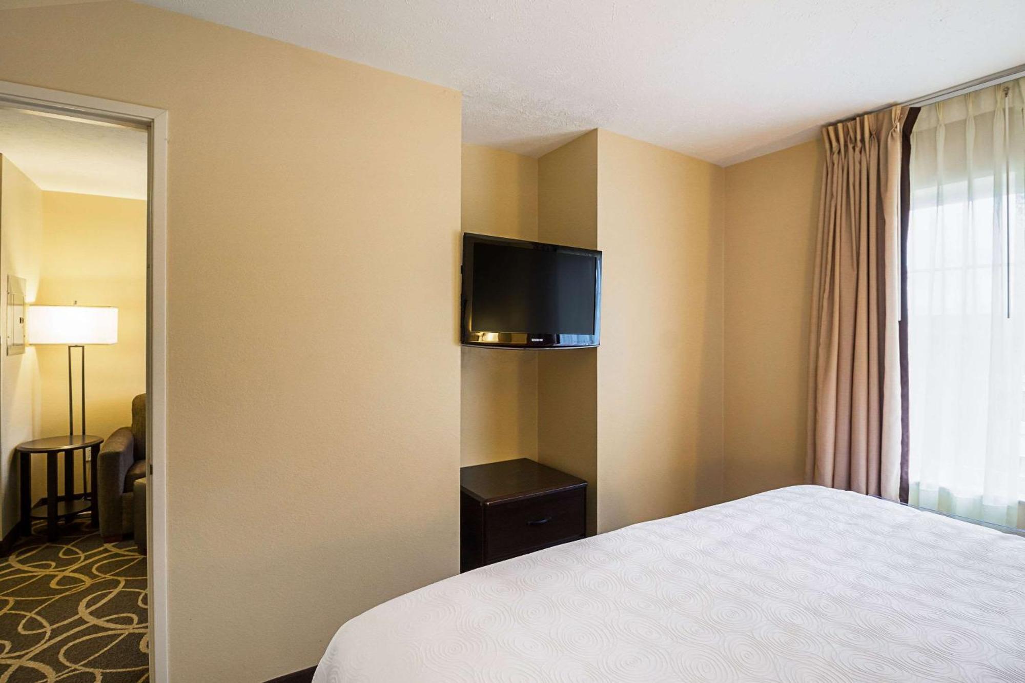 Mainstay - I-94 Medical Center Hotel 3*